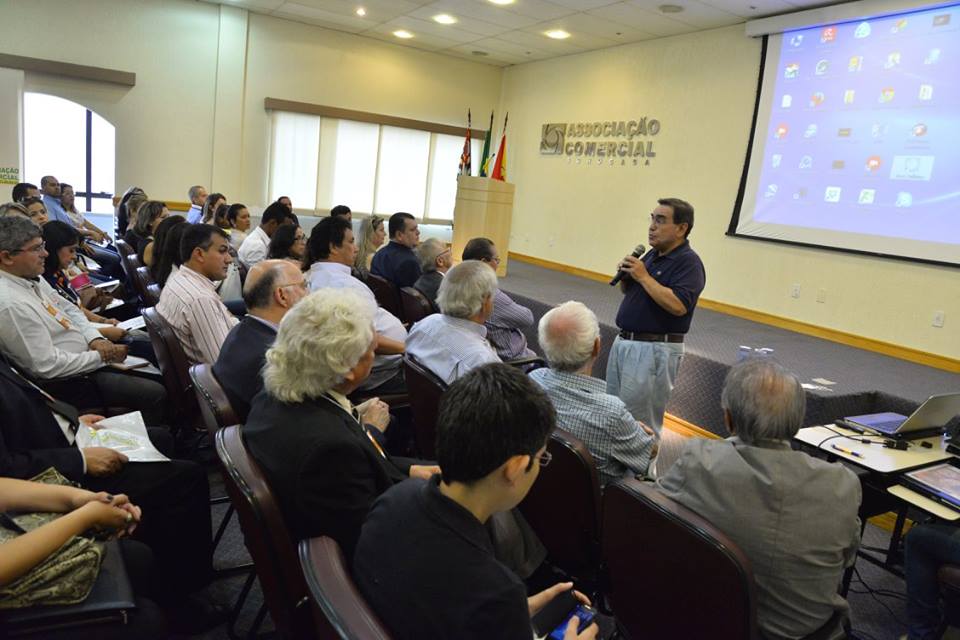 Café da Manhã de Negócios ACSO com Prof. Marins e sorteio do livro 