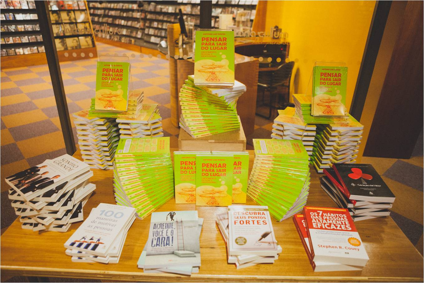 Noite de Autógrafos Livraria Cultura Shopping Market Place - São Paulo